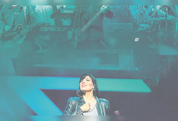 Fernanda Brum e banda Quatro por Um celebram a fé em nova versão de “Ir Mais Além”