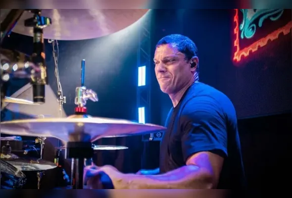 Em nota, o CPM 22 ressaltou que o baterista Daniel Siqueira Alvarenga está "fora de perigo"