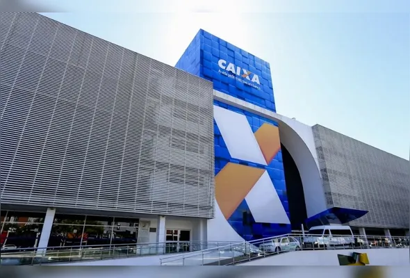 Caixa anunciou novo concurso público com 184 vagas de nível superior e salários de até R$ 14,9 mil