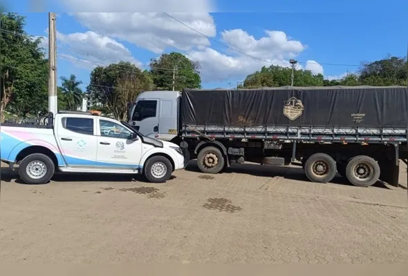 Veículo transportava 230 sacas de café conilon