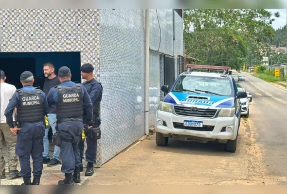 Cinco estabelecimentos foram alvos da ação