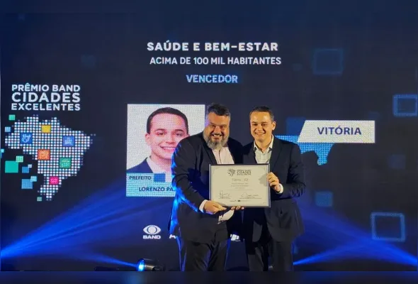 Primeiro lugar na categoria de cidades com mais de 100 mil habitantes ficou com Vitória, representada na premiação pelo prefeito Lorenzo Pazolini
