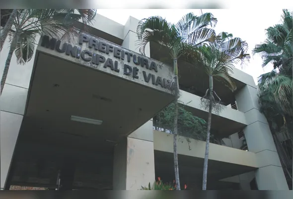 Prefeitura de Viana tem 487 vagas abertas, com salários de até R$ 6.697,60, divididas em dois editais