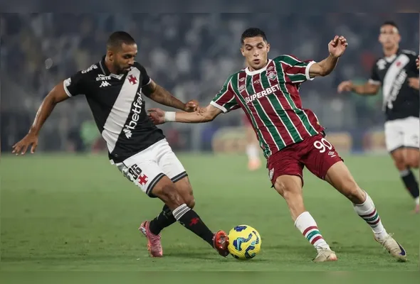 Imagem ilustrativa da imagem Duelo aberto…