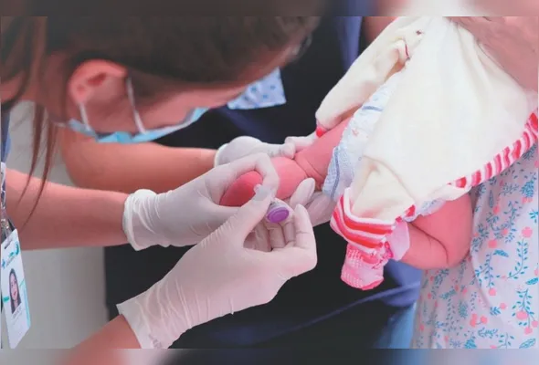 Teste do pezinho permite a identificação de condições raras ainda nos primeiros dias de vida da criança