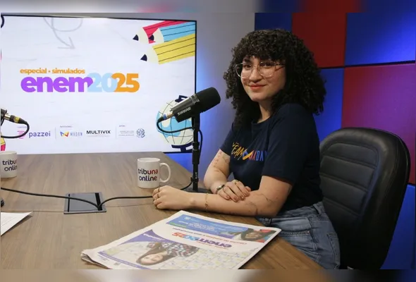 Beatriz de Marchi diz que aluno não deve produzir o texto inteiro com informações baseadas na coletânea ou copiar  trechos na íntegra