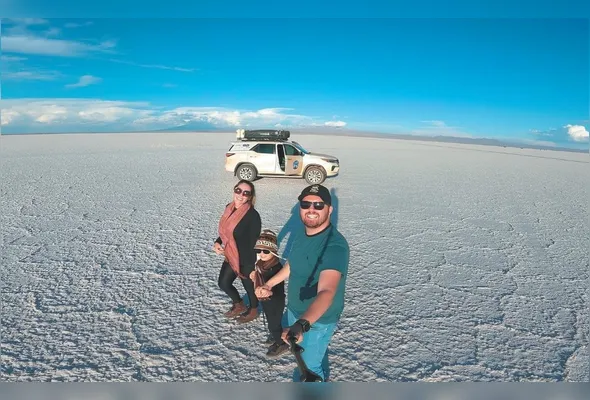 Família capixaba ganhou repercussão em 2022 ao cruzar países da América do Sul em uma viagem semelhante, também sobre quatro rodas