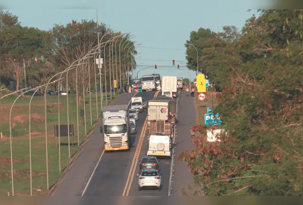 Movimento intenso na BR-101 durante a semana do Natal acende alerta para a sequência de acidentes graves registrados nas rodovias do Espírito Santo, que já deixaram oito mortos