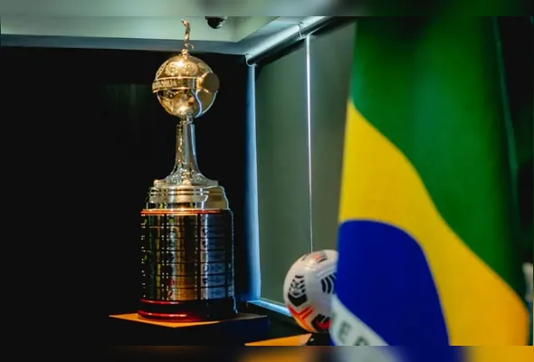 Taça da Libertadores da América seguirá no Brasil em 2025