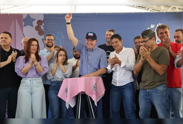 Governador Renato Casagrande esteve em João Neiva para entregar obra e anunciar novos repasses