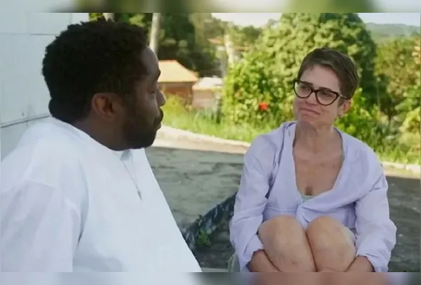 Lázaro Ramos contou a história que fez Sandra Annenberg chorar