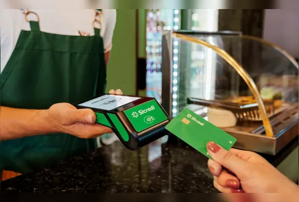 As operações realizadas nas máquinas de cartões do Sicredi tiveram um desempenho histórico no fim de ano, somando mais de R$ 15 bilhões em transações no Natal e Black Friday