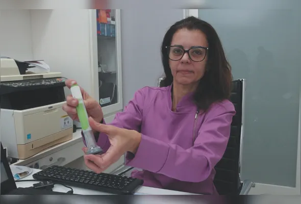 Esse ‘barato’ a longo prazo pode sair caro. Não sabemos exatamente o que está sendo injetado e as consequências no futuro. Não existe nem mesmo uma bula”, Maria Amélia Sobreira Gomes Julião, endocrinologista