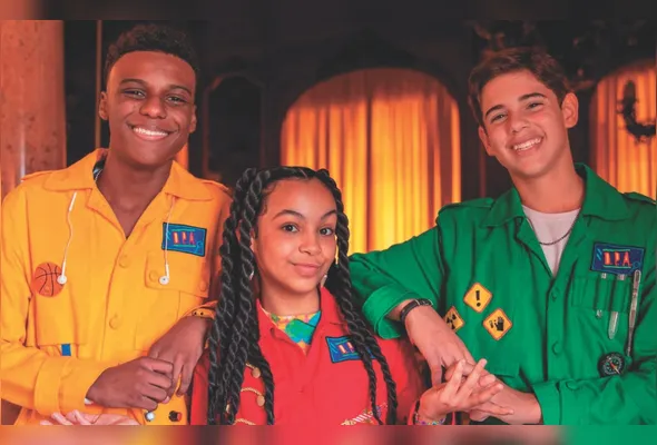 Max (Samuel Minervino), Mel (Emilly Puppim) e Zeca (Stéfano Agostini) vão parar no Reino de Ondion e precisarão enfrentar um novo vilão