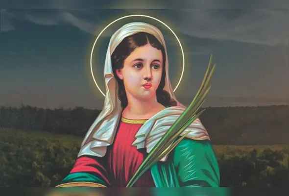 Início da novena de Santa Luzia movimenta a paróquia em Vitória