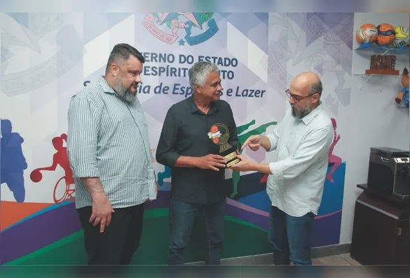 Victor, Nunes e Hemerson: troféu