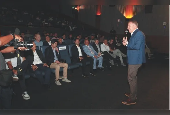 Casagrande destacou no Café Empresarial o avanço da economia capixaba, que tem se tornado mais sofisticada