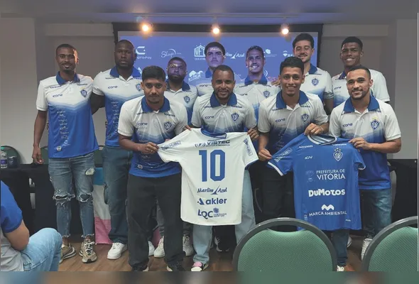 Reforços do Vitória foram apresentados oficialmente