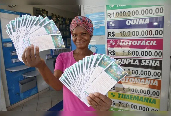 Valdecy Cassemiro dos Santos conta que, se ganhasse, a primeira coisa que faria seria cuidar da família e dos amigos