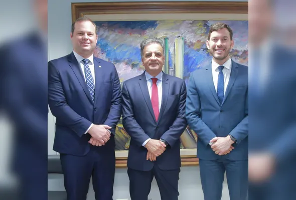 Victor Linhalis, Aécio Neves e Arnaldinho Borgo