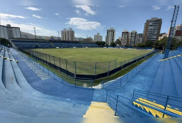 Novas arquibancadas do Salvador Costa