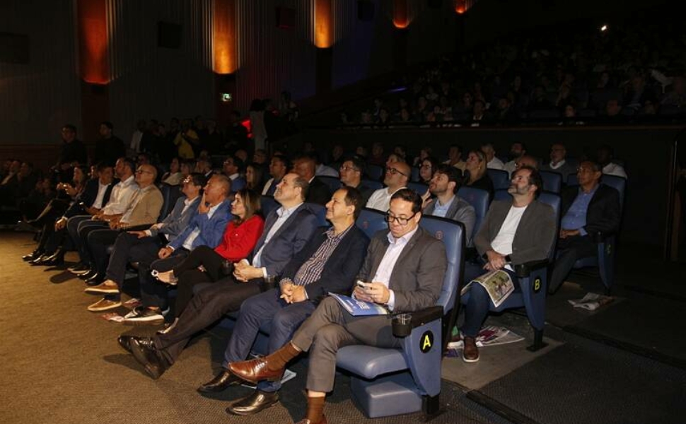 Empreendedor revela os segredos da inovação em palestra na Assevila