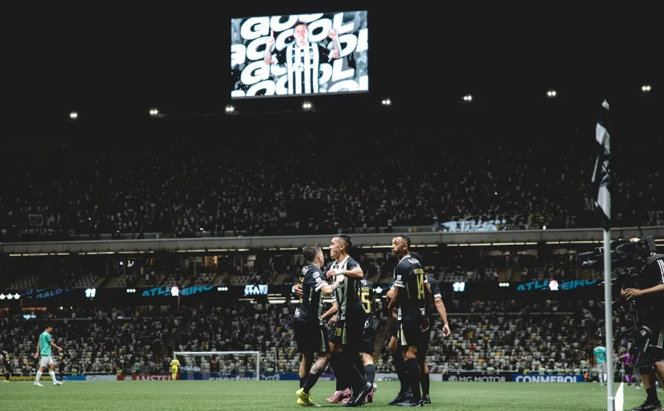 Imagem ilustrativa da imagem Atlético-MG joga mal, mas vence o Juventud-URU com gol no fim