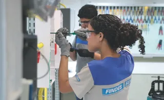 Imagem ilustrativa da imagem 800 vagas em cursos do Senai para trabalhar na indústria