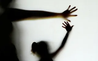 Imagem ilustrativa da imagem 8,8% dos adolescentes brasileiros de 13 a 17 anos relatam já terem sido estuprados