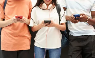 Imagem ilustrativa da imagem Adolescentes buscam tratamentos contra o vício em redes sociais