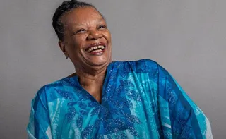 Imagem ilustrativa da imagem Aos 84 anos, Neusa Borges assina contrato vitalício na Globo