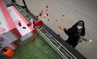 Imagem ilustrativa da imagem Ataque a escola de meninas no Irã expõe horrores da guerra