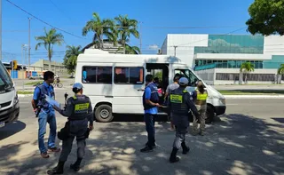 Imagem ilustrativa da imagem Blitz do transporte escolar flagra até motorista sem CNH no ES