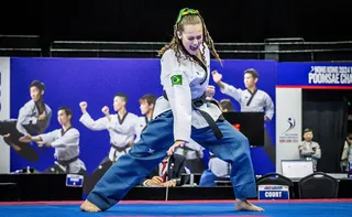 Imagem ilustrativa da imagem Capixaba de 19 anos se destaca no taekwondo e soma 140 medalhas na carreira