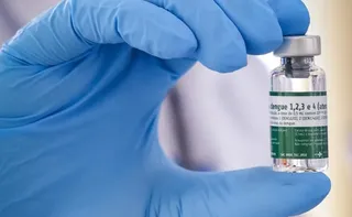 Imagem ilustrativa da imagem Começa vacinação de 1,2 milhão de profissionais de saúde contra dengue