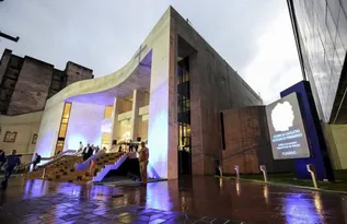 Imagem ilustrativa da imagem Cursos gratuitos na Alepe abrem portas para o mercado; saiba horários e detalhes