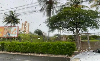 Imagem ilustrativa da imagem Defesa Civil alerta para risco de chuvas fortes até domingo para todo o ES