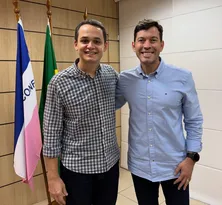 Imagem ilustrativa da imagem Dupla Pazolini-Arnaldinho volta a se movimentar