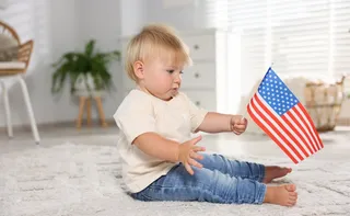 Imagem ilustrativa da imagem EUA podem retirar cidadania de 200 mil bebês nascidos a cada ano no país; entenda