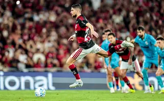 Imagem ilustrativa da imagem Flamengo perde Jorginho por lesão em semana dura com estreia na Libertadores