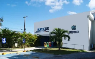 Imagem ilustrativa da imagem Governo abre 40 vagas para a Jucepe com salários de até R$ 5,2 mil