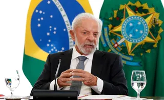 Imagem ilustrativa da imagem Governo brasileiro condena ataque contra Irã e fala em 'grave preocupação'