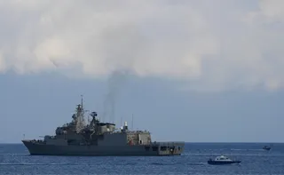 Imagem ilustrativa da imagem Guerra no Oriente Médio: Estados Unidos planejam controlar estreito de Ormuz