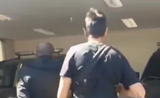 Imagem ilustrativa da imagem Homem é preso em SP suspeito de matar mãe e cortar dedo para roubar celular