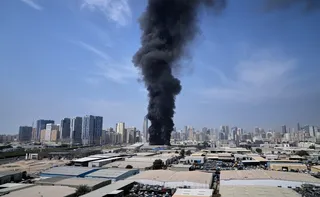 Imagem ilustrativa da imagem Irã ataca porta-aviões dos EUA; Trump diz ter afundado 9 navios de Teerã