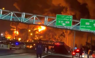 Imagem ilustrativa da imagem Israel intensifica ofensiva e ataca Irã e Líbano