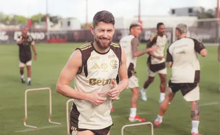 Imagem ilustrativa da imagem Jorginho participa de treino e pode reforçar o Flamengo pela Recopa