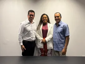 Imagem ilustrativa da imagem Max Filho de partido novo. Vai disputar eleição?
