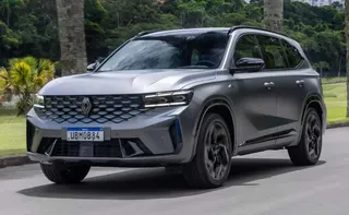 Imagem ilustrativa da imagem Orvel Renault anuncia Koleos híbrido e reforça ofensiva premium