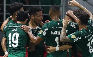 Imagem ilustrativa da imagem Palmeiras sofre, mas bate Sporting Cristal e conquista 1ª vitória na Libertadores